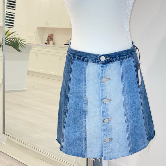 Blank NYC All or Nothing Denim Jean Skirt 26 Dolls Kill patchwork denim skirt - Picture 6 of 13